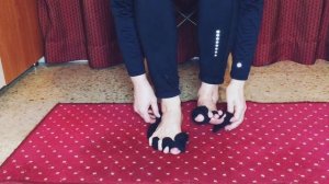 Упражнения,растяжка,массаж для стоп.Профилактика возрастных изменений:плоскостопия,вальгуса..