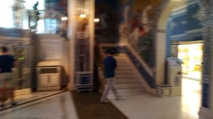 Внутри главного Храма Министерства Обороны