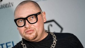 "Настало время всё рассказать": певец Шура сообщил о раке