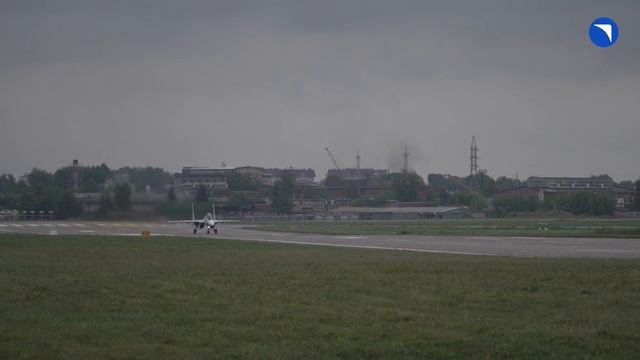 Новые многофункциональные истребители Су-30СМ2 переданы Минобороны России.