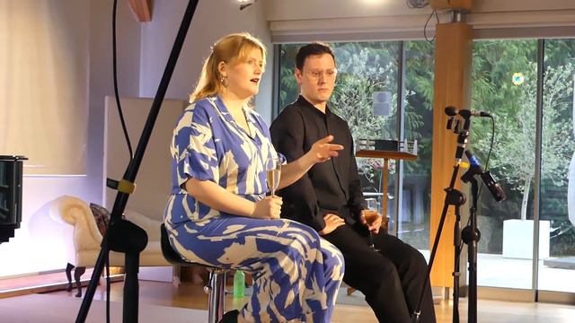 Georgie and Edward at Cooper Hall - post recital Q&A clips смотреть онлайн