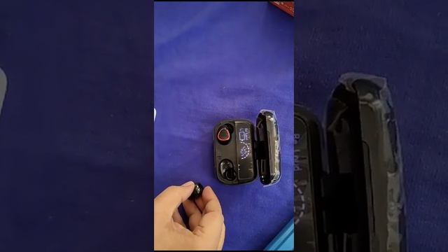 Bluetooth earpods with inbuilt power bank & charging case (M10) смотреть онлайн