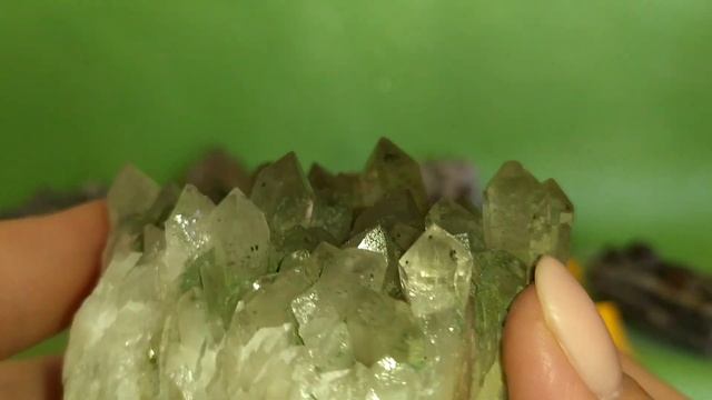 ДИЗАЙНЕРСКИЕ УКРАШЕНИЯ, РУЧНАЯ РАБОТА, КОЛЛЕКЦИОННЫЕ ОБРАЗЦЫ МИНЕРАЛОВ, ГРАНАТ, КВАРЦ, ПИРИТ