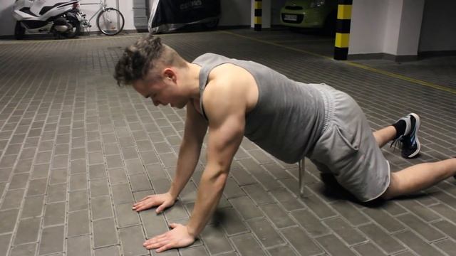 Как накачать Массивный Трицепс! ДОМА! смотреть онлайн