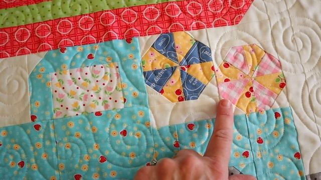 June Quilty & Stitchy Vintage Truck Patterns are LIVE! смотреть онлайн