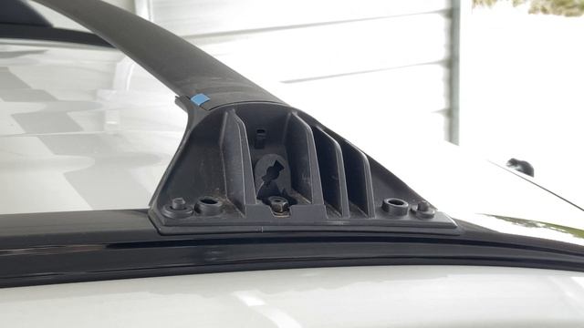 RAV4 Cross Bar Removal   4K смотреть онлайн