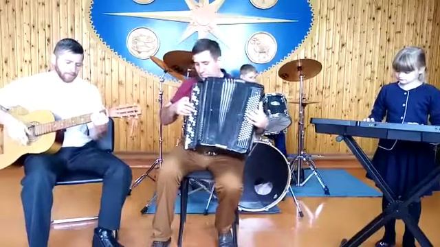 Выступление ансамбля "Тоника". Руководитель А. Михайлов. И. Тамарин "Музыкальный привет". смотреть онлайн