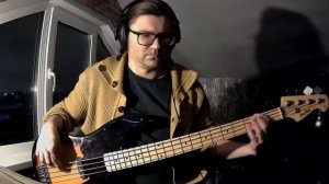 Iggy Pop & Goran Bregovic - In The Death Car (bass cover)