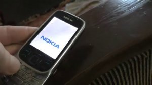 Почему телефон включается сам? Why does the phone turn on by itself?