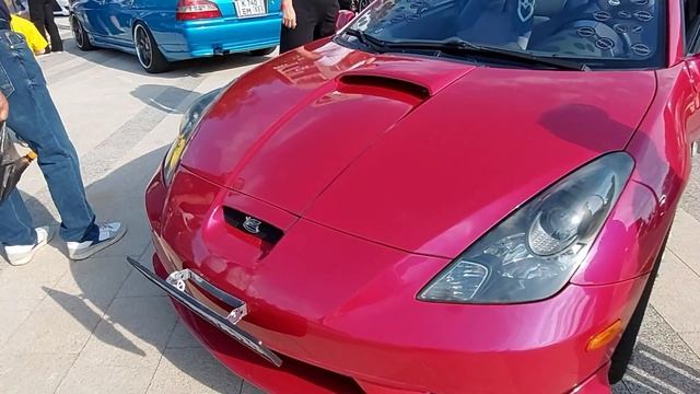 Выставка автомобилей на Дне города. Великий Новгород. 26.08.2023. смотреть онлайн