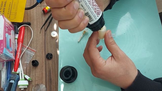 Разбор оригинальной электронной сигареты HQD заправка и зарядка сигареты смотреть онлайн