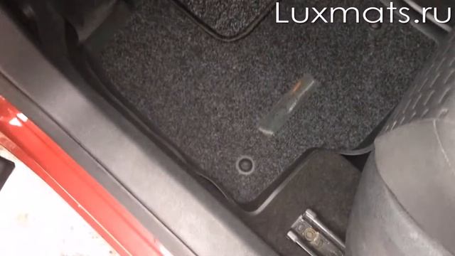 Автомобильные коврики в салон для Volkswagen Tiguan (Фольксваген Тигуан) 2007-2014 Luxmats.ru смотреть онлайн
