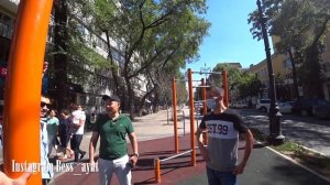 БОКСЕРЫ ПРОТИВ ПРОХОЖИХ  ЧУТЬ НЕ НАРВАЛИСЬ НА ГОПНИКОВ