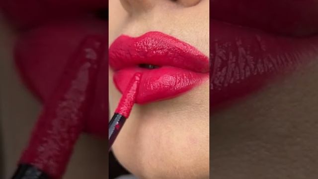 #makeup #mua #макияж #макияжгуб #краснаяпомада #помада #карандашдлягуб