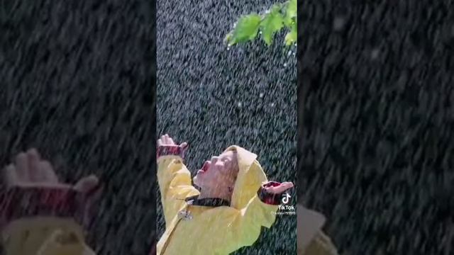 Людвиг Ван Бетховен - мелодия слёз шум дождя смотреть онлайн