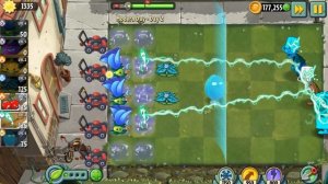 Зомби объединились с Машинками из Car Eats Car 3 против растений из PLANTS vs ZOMBIES 2. Серия 125