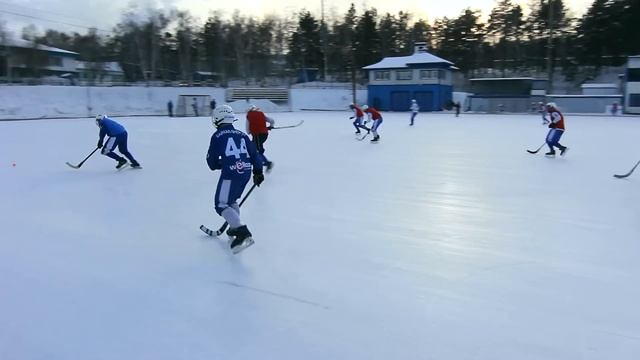 Лучший билетный кассир смотреть онлайн