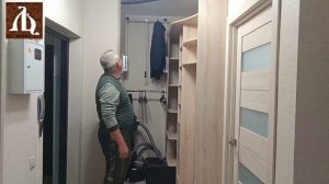 Радиусный шкаф купе в нишу в прихожей