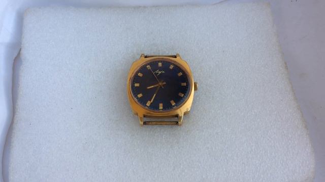 наручные часы Луч СССР синие 23 камня в позолоте смотреть онлайн