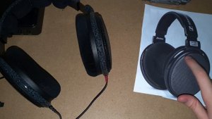 Sennheiser HD 600 vs Sennheiser HD 58X: NO SON LO MISMO | Video comparativo en 4K UHD HDR