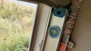 Установка и монтаж окон в проем газобетонной стены своими руками.