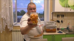 Абрикосовое *варенье* в автоклаве.