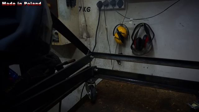 Making Mobile Battery Powered Scissor Lift Table (workbench) смотреть онлайн