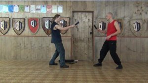 Рубящие удары ножом