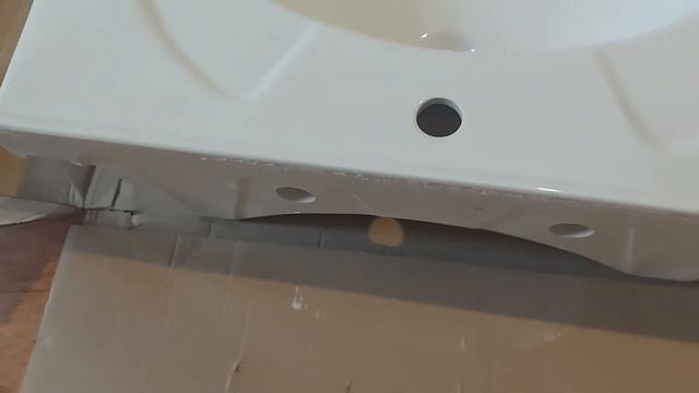 Распаковка — Умывальник Santek Байкал 75 смотреть онлайн