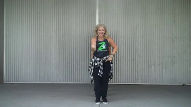 BACKSEAT DRIVER // Toby Mac // Christian Dance Fitness Routines смотреть онлайн