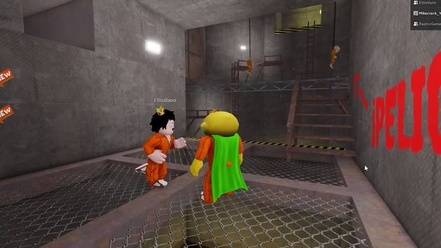 ESCAPA de la PRISIÓN de SIREN COP! ?? Momentos peligrosos en MIKECRACK ROBLOX 42