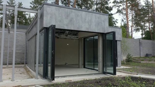 Остекление спортазала окнами Reynaers | GLASSO