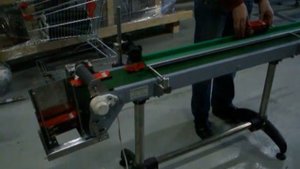 Ленточный конвейер с накопительным бункером.mp4