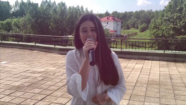 "Передайте микрофон"