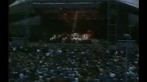 Bee Gees - Stayin' Alive (Live In Berlin 1991) (VIDEO)