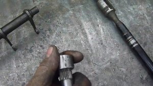 Сцепление на минитрактор (вторая часть).  Вилка и выжимной подшипник.