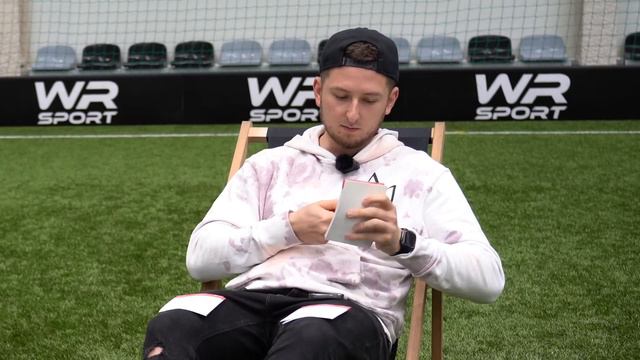 ZROBIŁEM QUIZ BRAMKARSKI EKIPIE смотреть онлайн