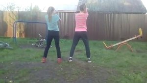 Короткий танец