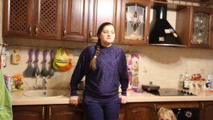 Почему Ребенок 2-3 лет ломает игрушки