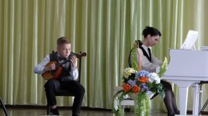 А. Безенсон "Сядзіць камар на дубочку" исп. Владислав Деречик