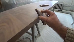 Как покрыть лаком  фанерованные двери .Акрил / орех .