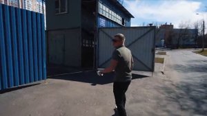 Что прячут в гаражах звёзды_ ФИЗРУК и МИХАЛЫЧ.