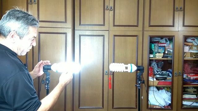 Фотолампы люминесцентные E27 5500k / Photolamps luminescent E27 5500k смотреть онлайн