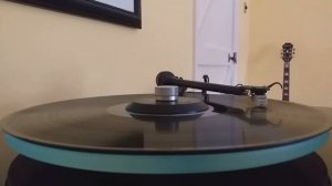 Rega Carbon [Rega Planar 2] 10cc - The Dean and I [1973]