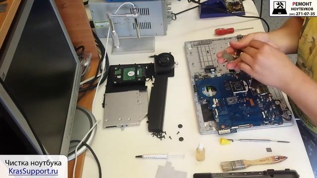Чистка ноутбука от пыли Samsung смотреть онлайн