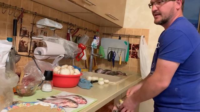 Мастер шеф Владимир - караси, хлеб и море позитива смотреть онлайн