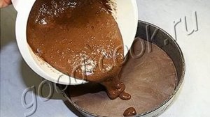 Шоколадный пирог с карамелью из конфет "Коровка", рецепт приготовления