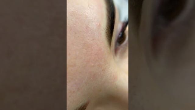 Пудровые брови сразу после коррекции смотреть онлайн