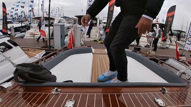 Locus 35S Катер - люкс по турецки. Обзор на выставке Bosphorus Boat Show 2022 смотреть онлайн