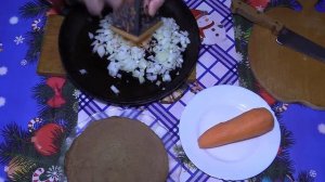 КАК ВКУСНО ПРИГОТОВИТЬ КУРИНУЮ ПЕЧЕНЬ. Печеночный торт из куриной печени со сметаной